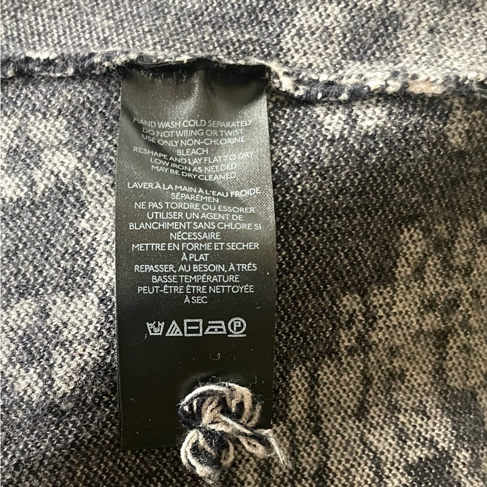 Anthropologie Viscose Mock Neck Sweater, balloon sleeves, black/pink, NWOT, szS - Picture 11 of 11